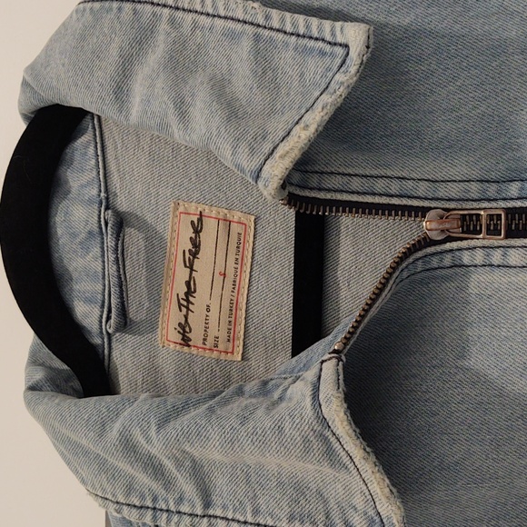 Jean Jacket - Picture 2 of 6